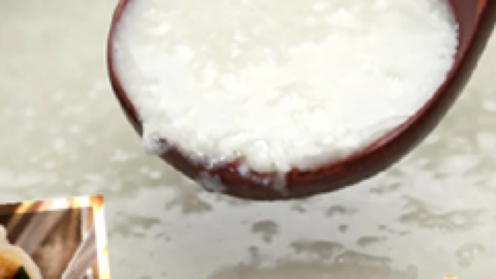米糀から仕込んだ自家製の発酵調味料